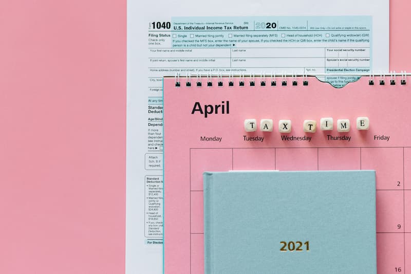 Federal Tax Deadline Extended for Individuals (image courtesy of Nataliya Vaitkevich, pexels.com)